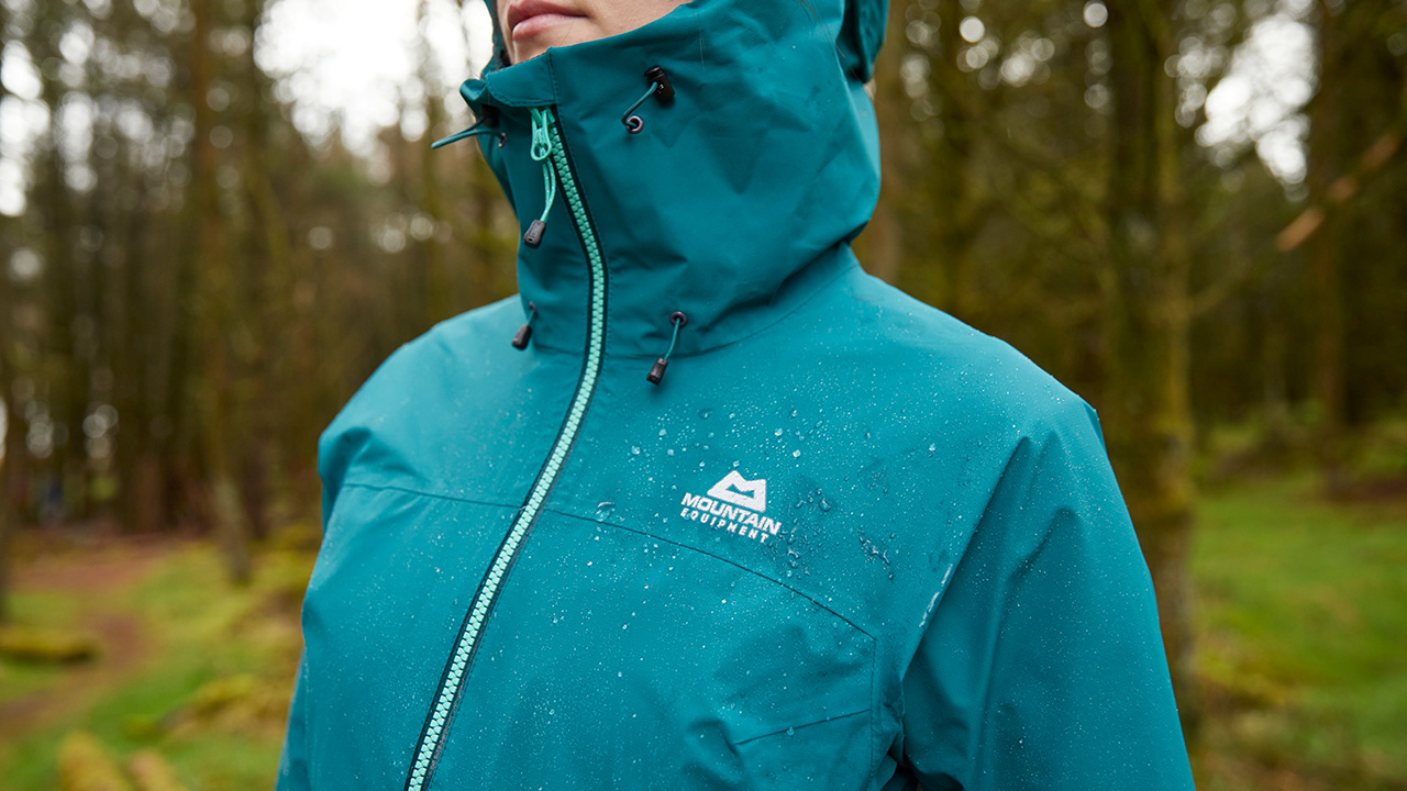 How To Choose The Right Waterproof Jacket