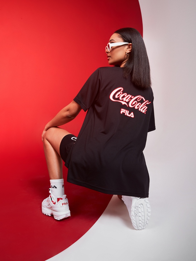 Coca-Cola x Fila para mujer