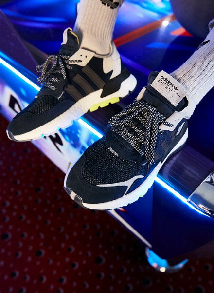 Adidas originals 2025 nite jogger jd