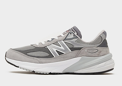 New Balance 990 v6